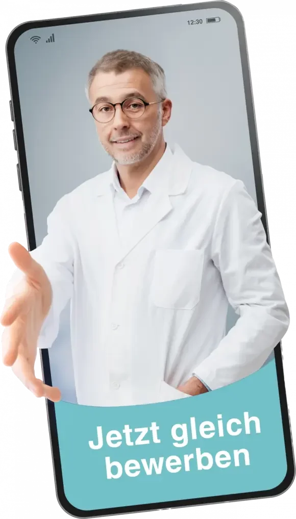 Apotheker streckt Hand aus dem Smartphone- darunter Schriftzug "Jetzt gleich bewerben"